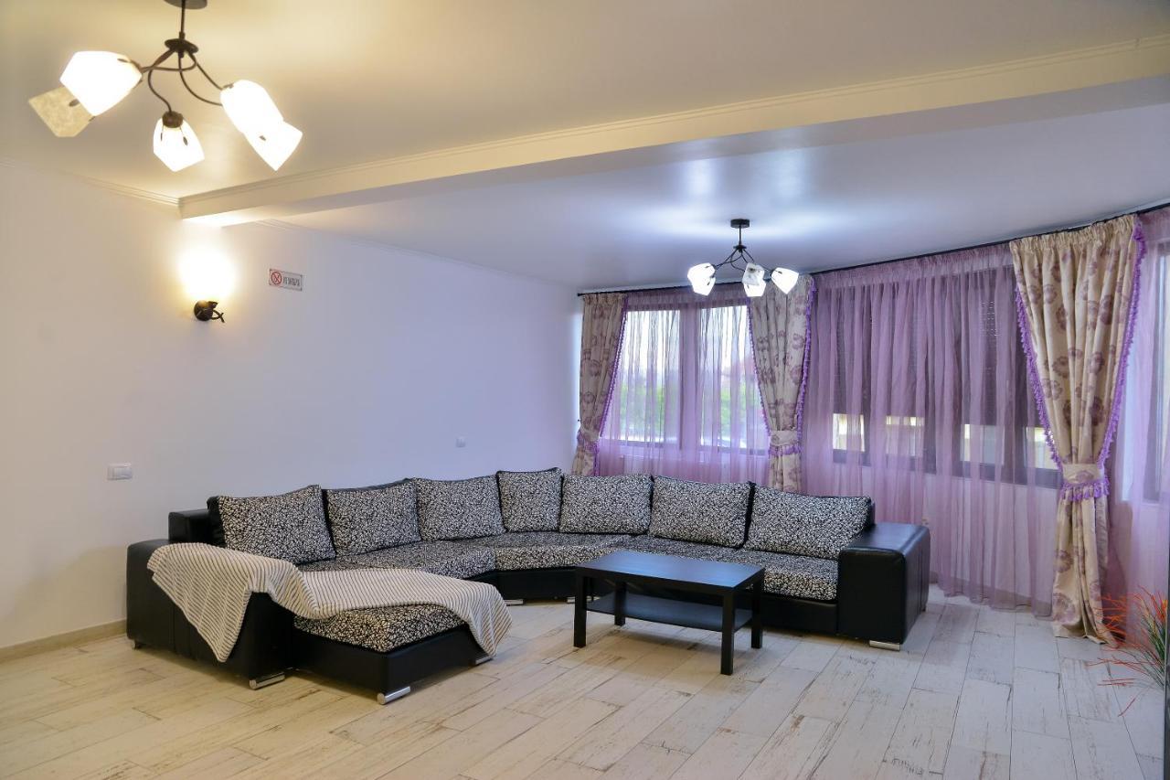 Villa Casa Avram Râmnicu Vâlcea Exterior foto